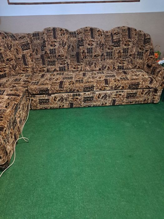 Vând canapea coltar