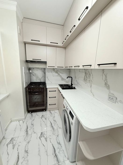 2-х комнатная 2/3/5. Юнусабад 17.