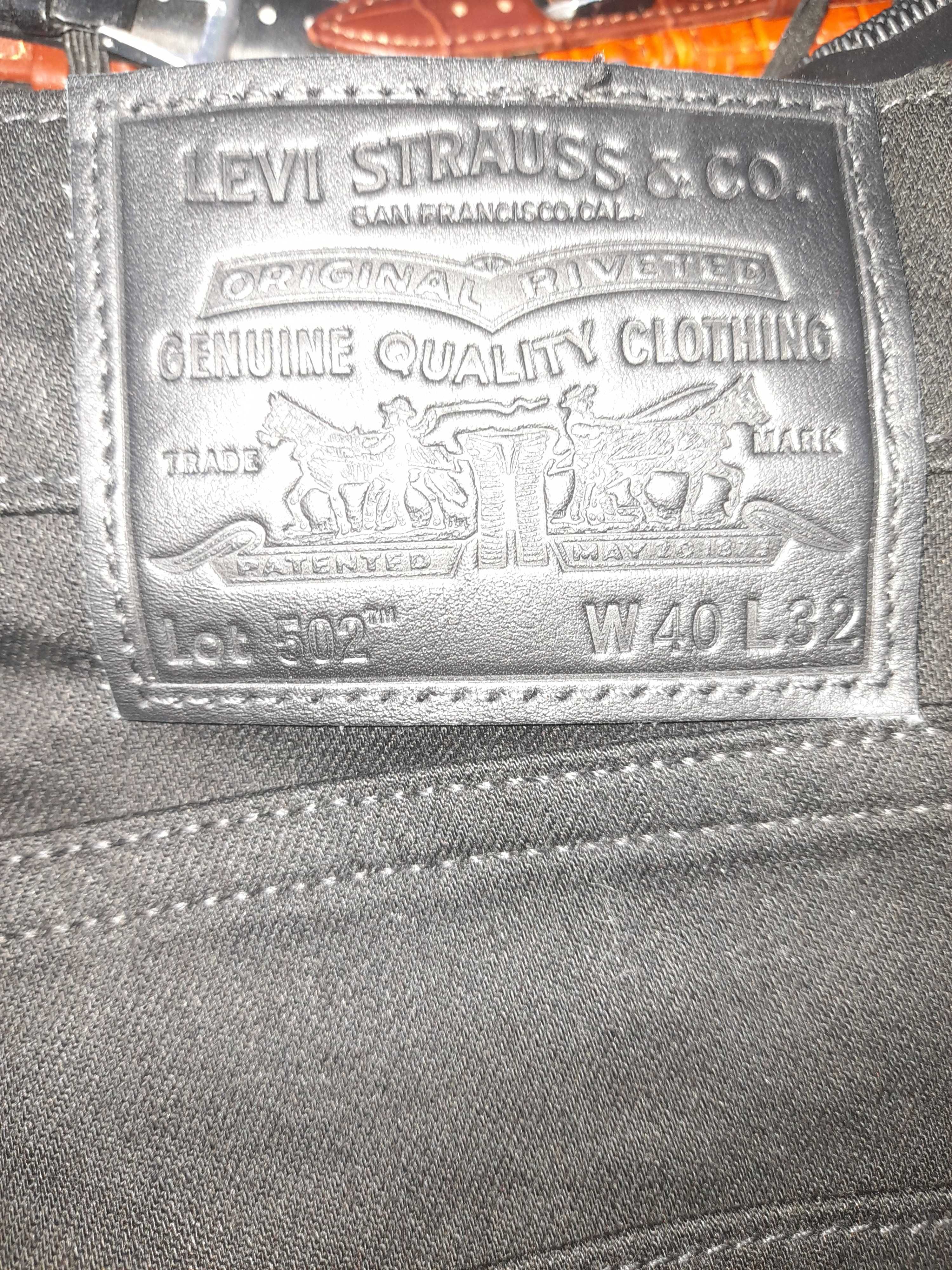 Blugi Levis, noi, eticheta, W40 L32!