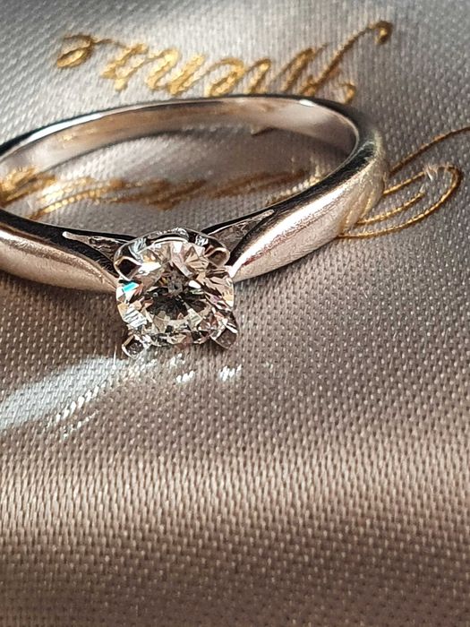 Inel solitair logodna aur alb 18k cu diamant natural SI 0,5ct