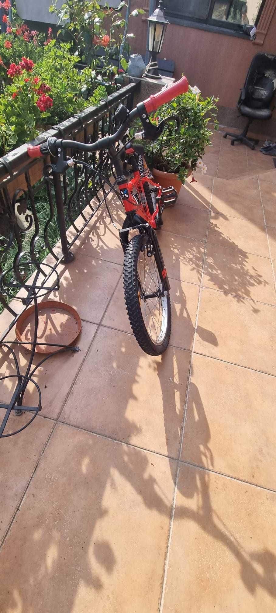 Bicicleta BTWIN copii folosita putin