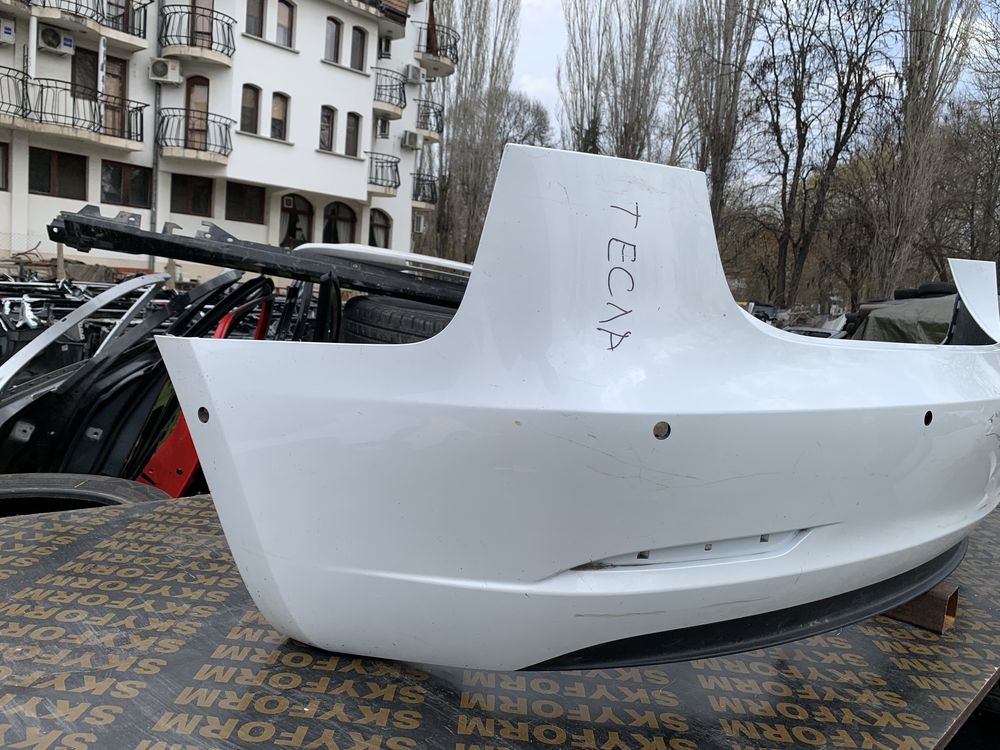 Броня Tesla Model 3