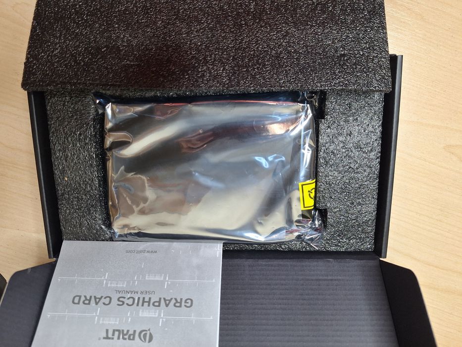 Продается видеокарта GTX 1650 в хорошем состоянии