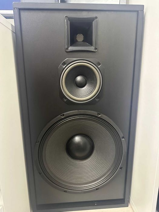 Boxe 3 cai - 2 x 300 W