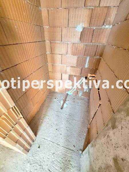 Продава се Тристаен апартамент в Пловдив, Кючук Париж - 85 кв.м за 1106 €/кв.м - Снимка #5