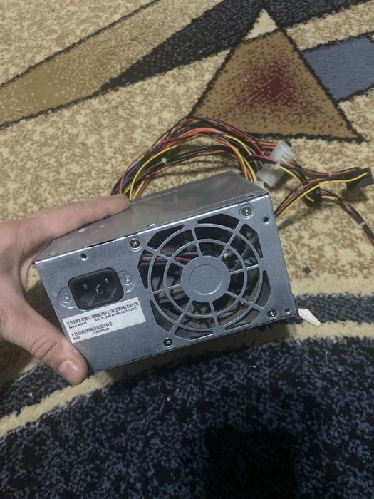 Leptop,sursa,plcute ram si placa de baza