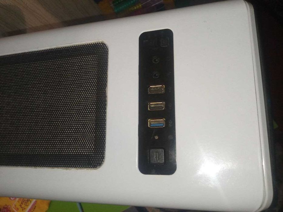 Продаю игровой корпус Midi-Tower