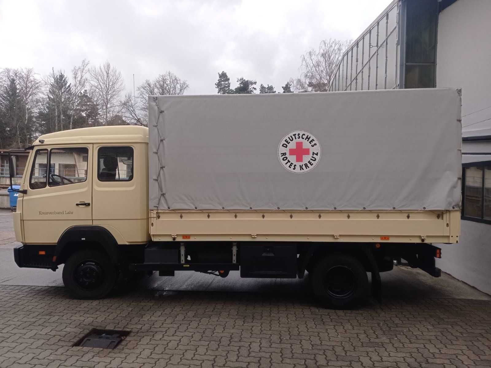 Ofer Transport intern cu camion MB 811 D Eco Power cu 7,5 t