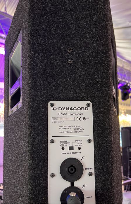 Boxe Dynacord F120