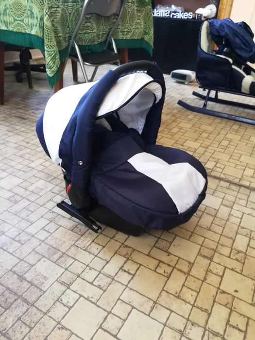 Детска количка Carrera