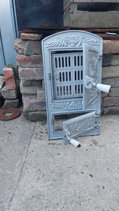 usă pentru sobă- 150 lei bucata, ultimele 2 buc