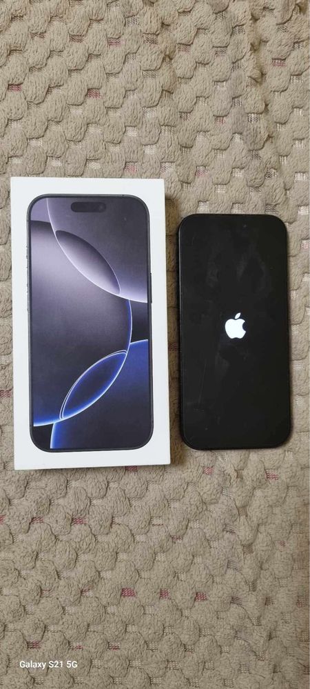 iPhone 16 Pro 256 GB Black Titanium