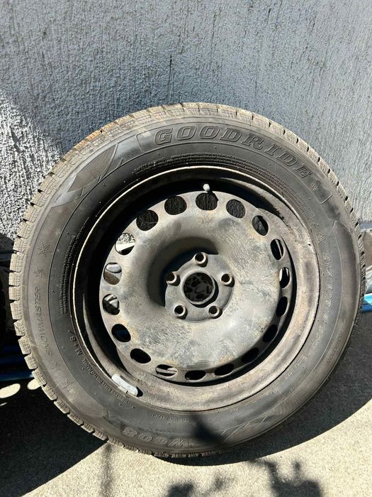 Джанти с гуми 215/60/16 DOT2024