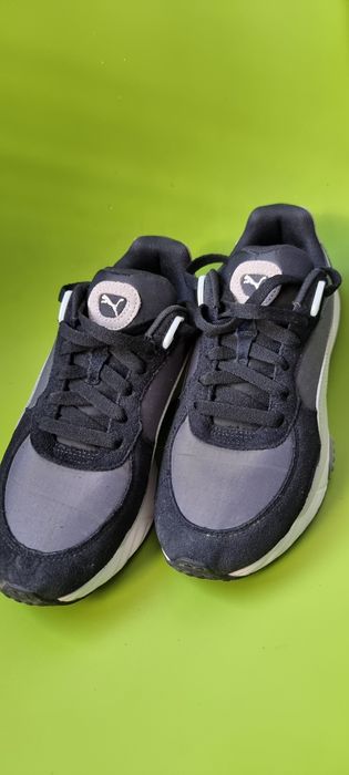 Vând adidasi Puma, mărimea 38,5