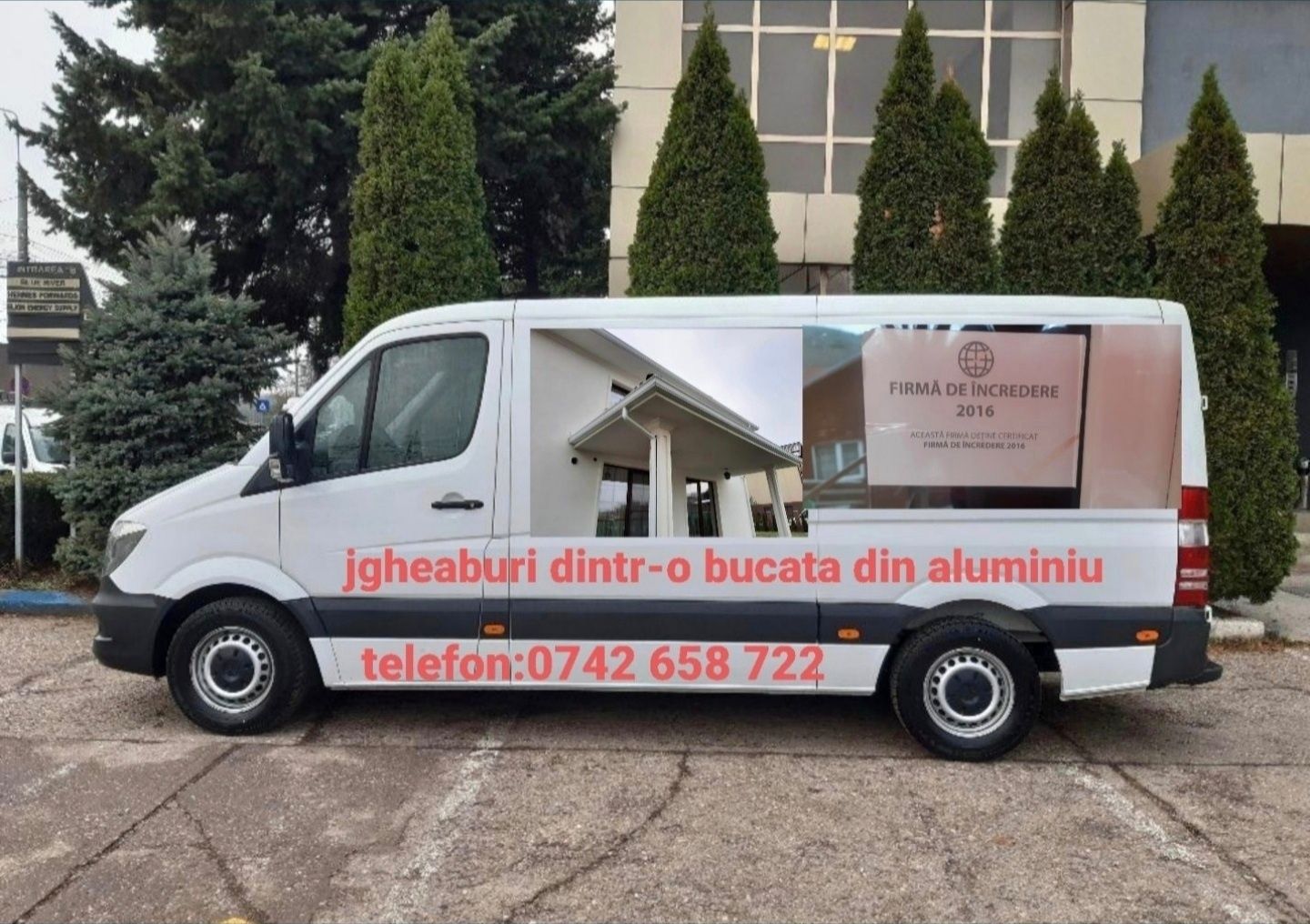 Jgheaburi și burlane dintr-o bucata fără imbinare din aluminiu 0.7mm