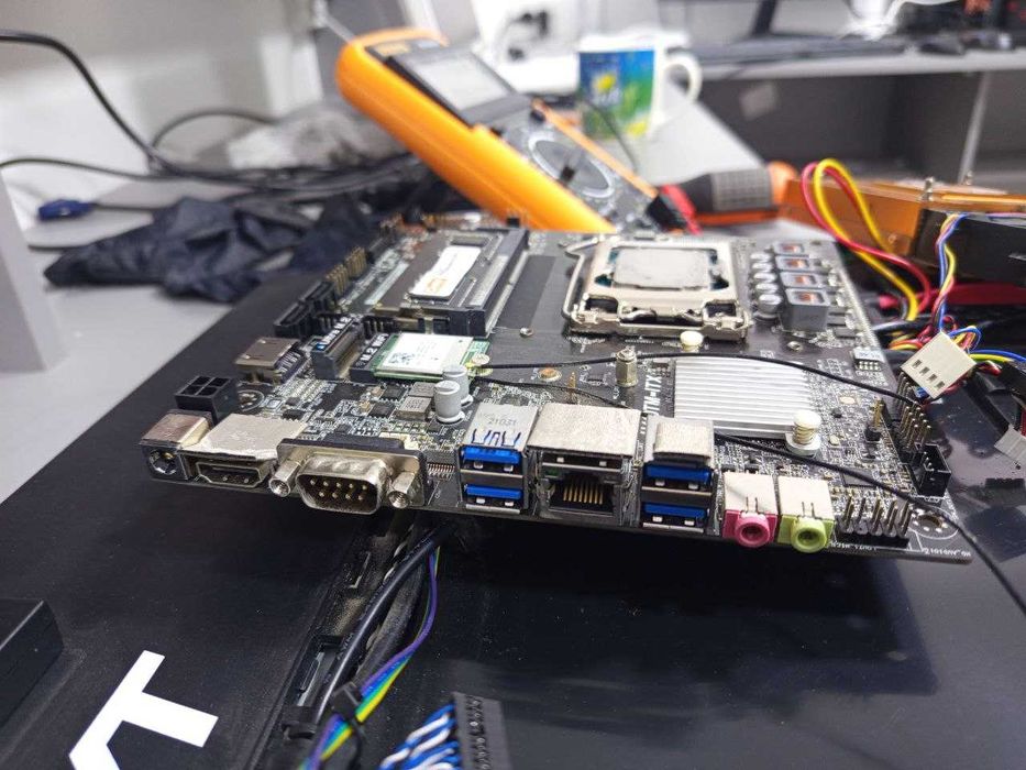 Ремонт компьютеров и принтеров. Есть выезд на дома и офисе