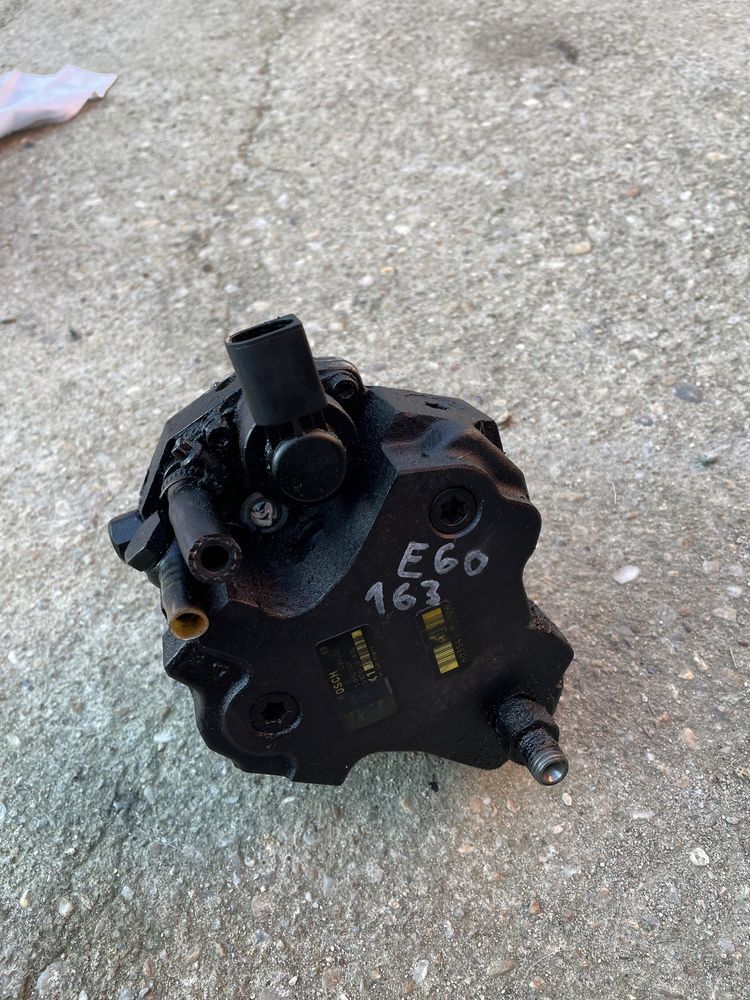 Pompa injecție / înalte BMW e60 e46 e90 M57 2.0 diesel 163