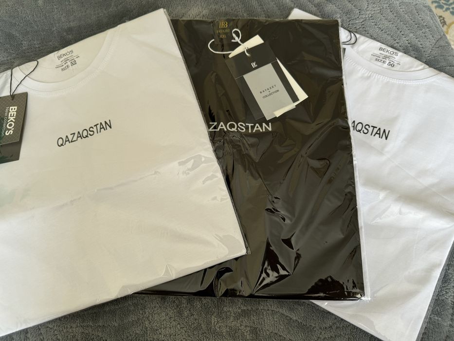 Футболки с надписью “QAZAQSTAN” в наличии.