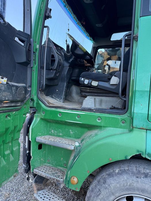 Man transport bușteni cu macara și remorca si schimb Bascula 3,5 tone