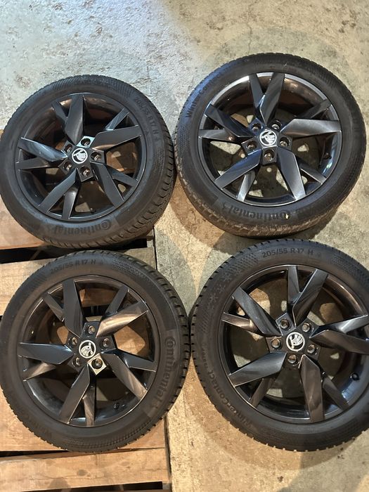 Jante 17” OEM Skoda - anvelope iarna  205/55 17
