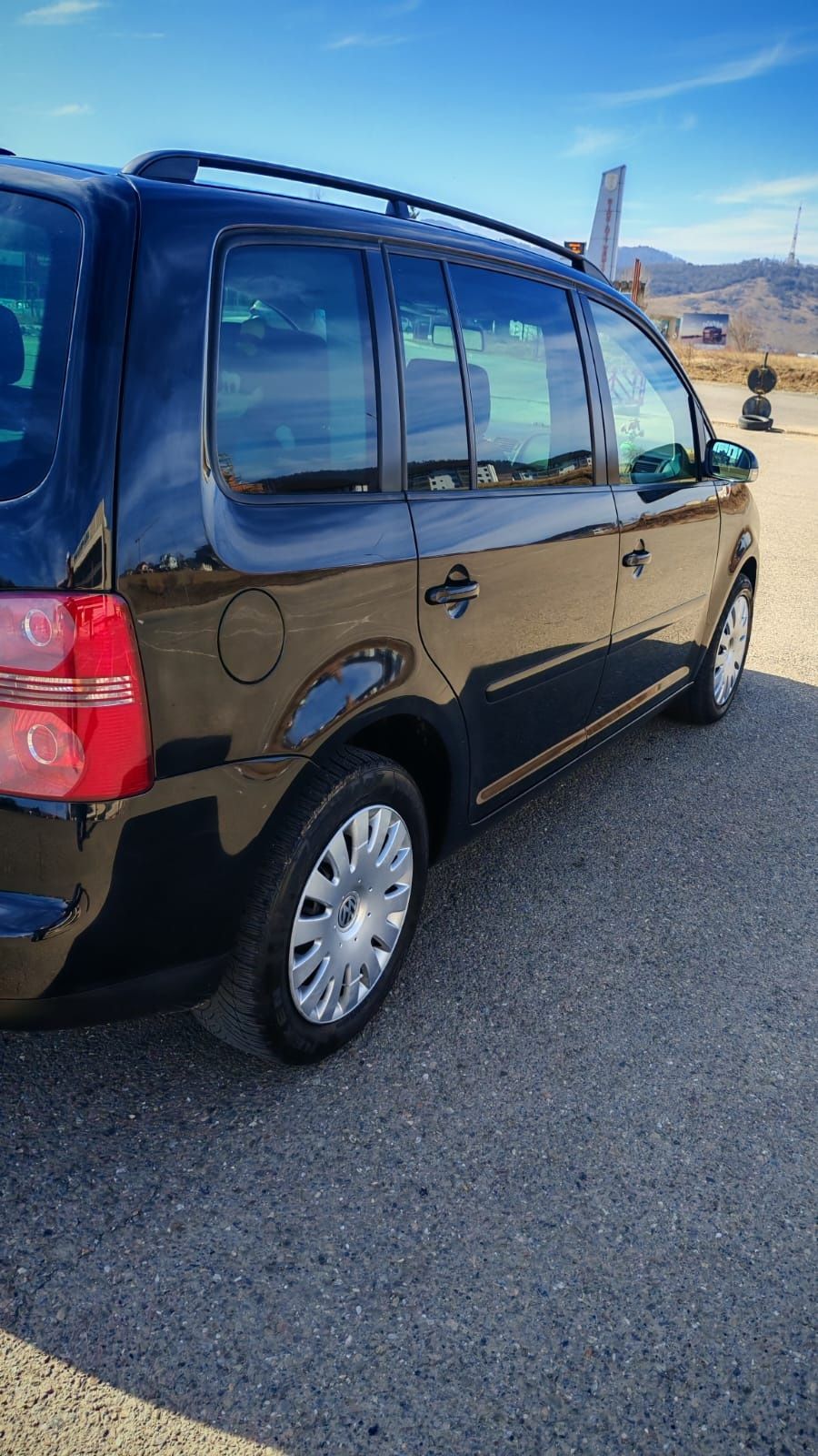 Vând VW TURAN fabricație 2005 2000 dizel