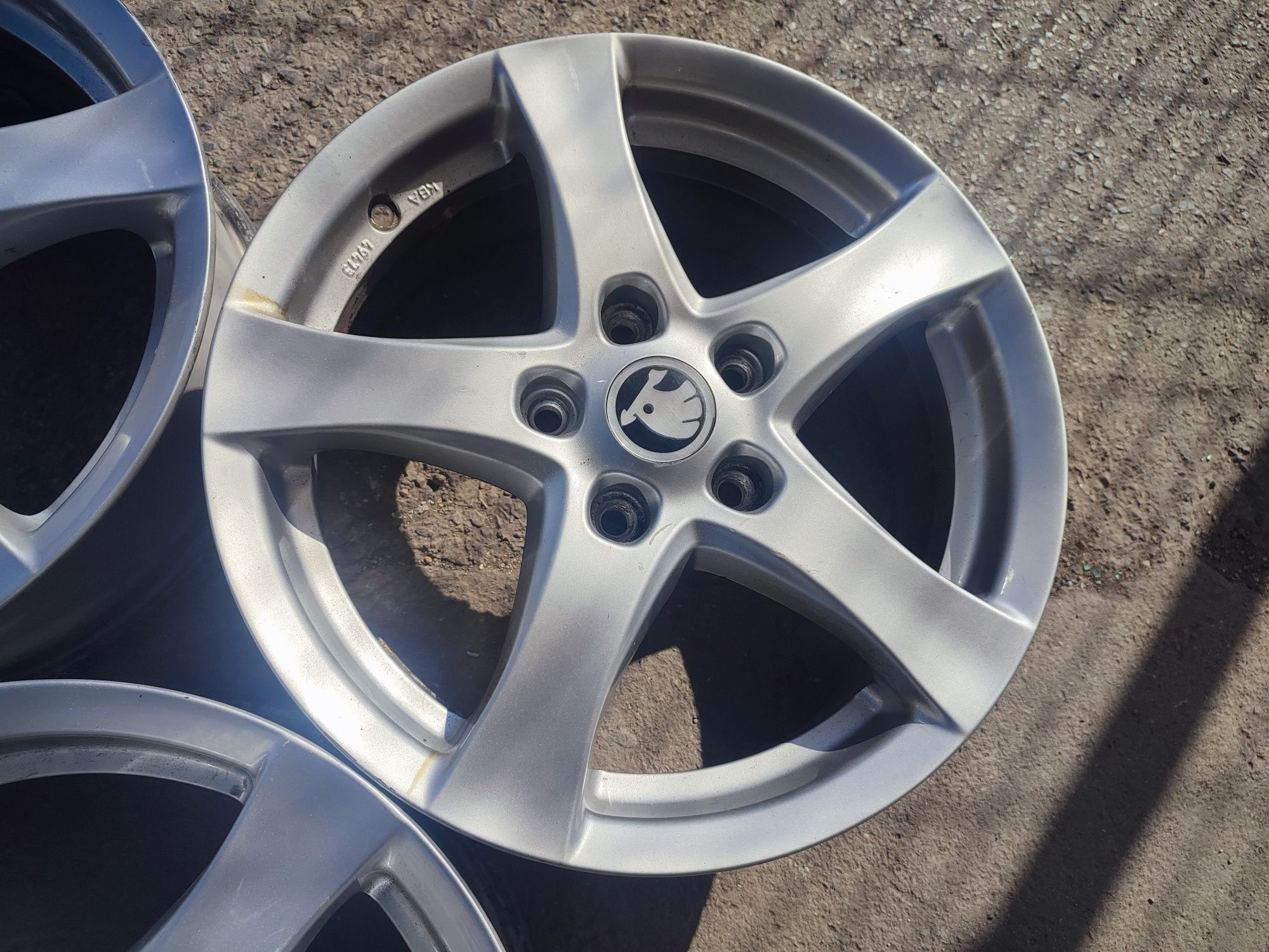 16" оригинални алуминиеви джанти за Skoda Octavia...