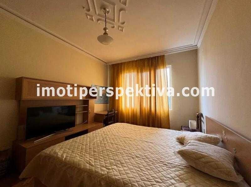 Продава се Тристаен апартамент в Пловдив, Христо Смирненски - 92 кв.м за 1249 €/кв.м - Снимка #7