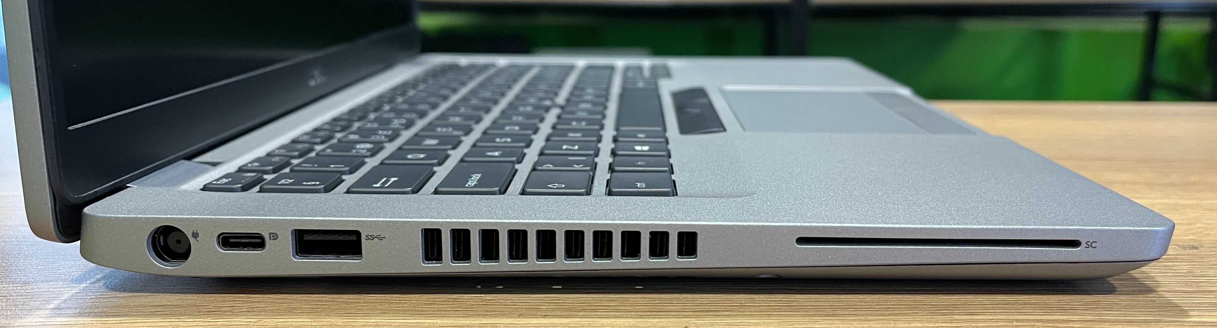 Dell Latitude 5400. Core I5-8365U - 1.6/4.1 GHz. 16/256 GB
