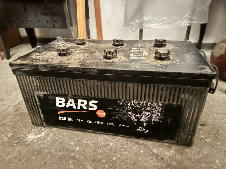 Продам акумулятор 230 Барс