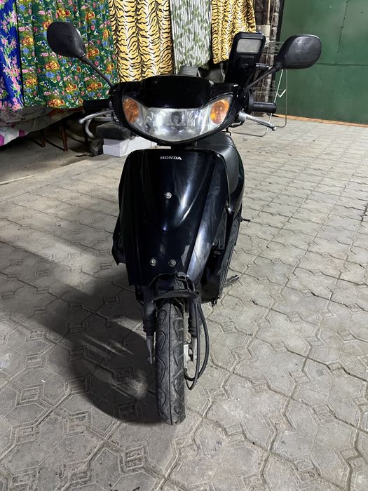 Honda Dio AF 62 Black
