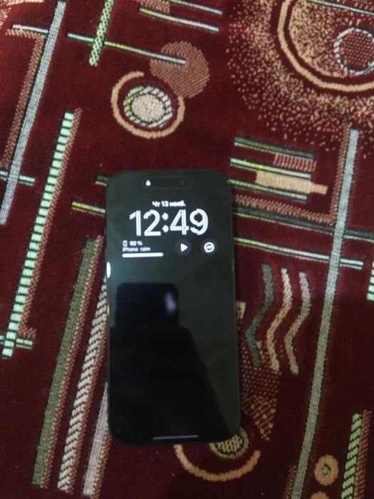 iPhone16pro на гарантии