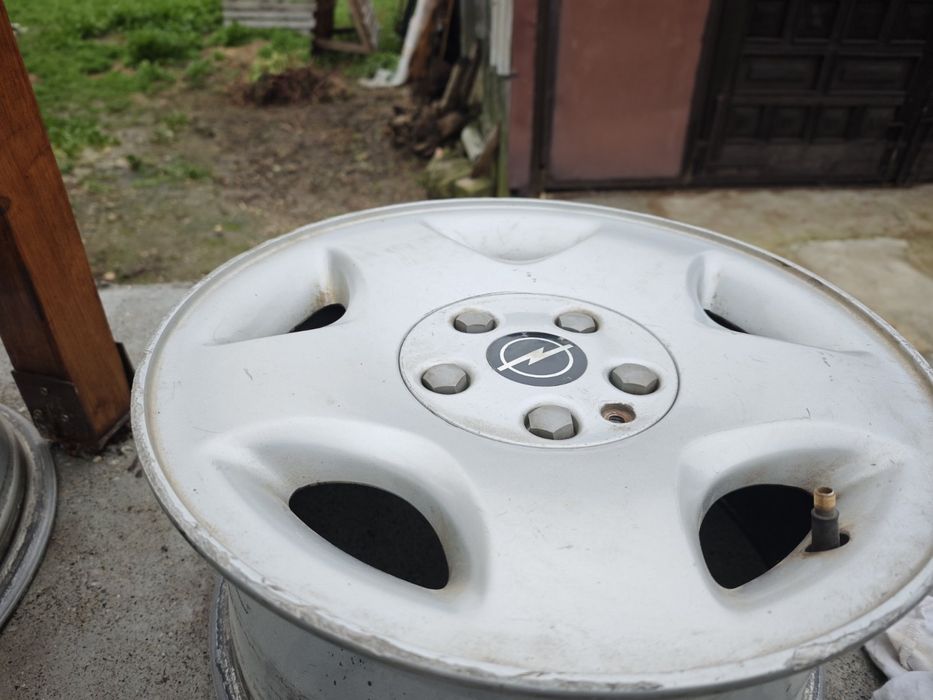 Алуминиеви джанти 15 Opel:Zafira,Omega,Vectra.5x110, 7J, ET33,15цола