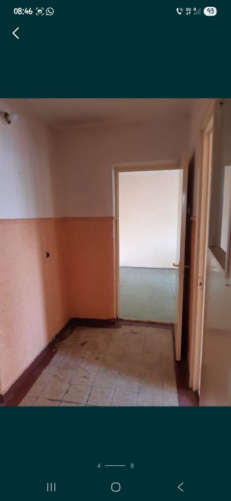 Vând apartament 3 camere, decomandat ,Galati