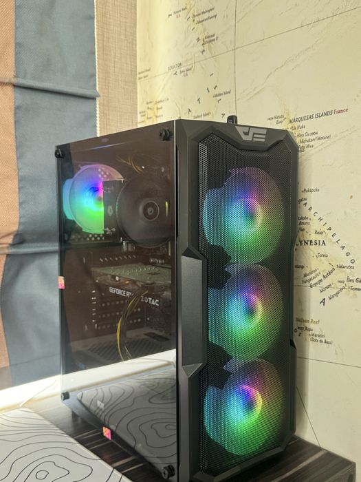 Игровой компьютерный блок RGB