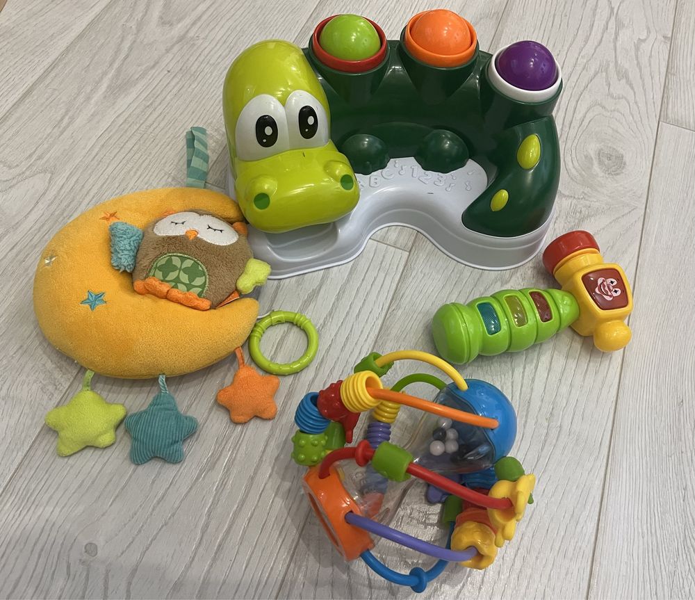 Лот играчки