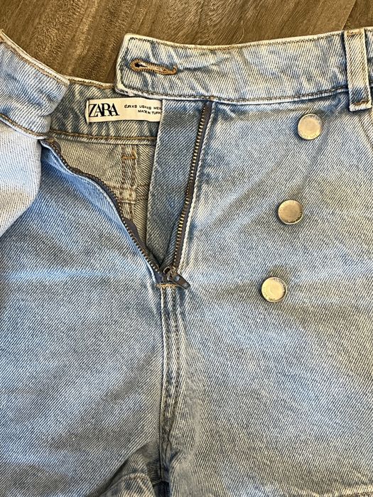 Pantaloni scurți din blug Zara, mărimea S, second-hand