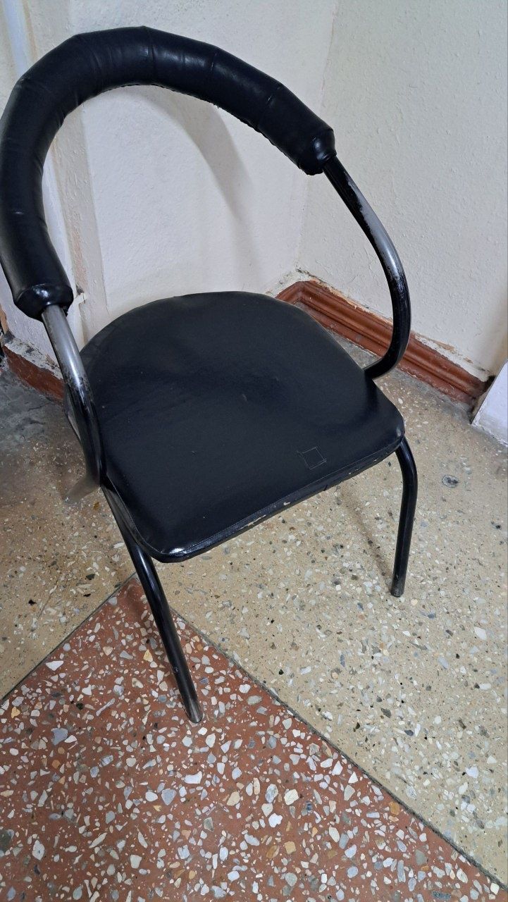 Stulcchalar sotiladi