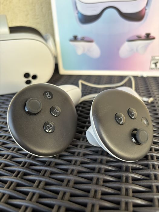 Meta quest 3s + jocuri + accesorii