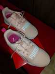 Adidas dama PUMA