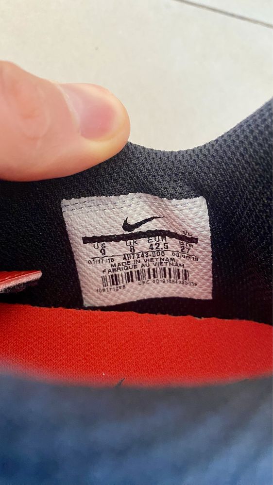 Футболни обувки стоножки Nike tiempo