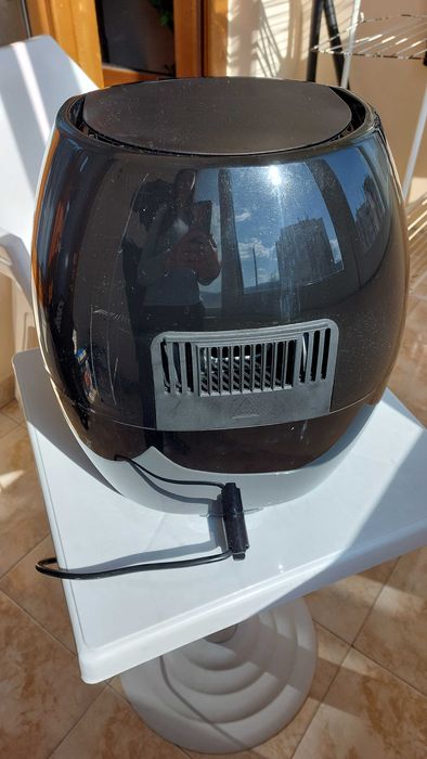 Air Fryer VOLTZ V51980F – ГИГАНТСКИ 7.7 ЛИТРА! (Като Нов)