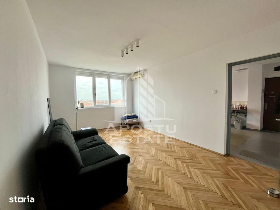 Apartament 3 camere plus boxa,zona Olimpia/Stadion