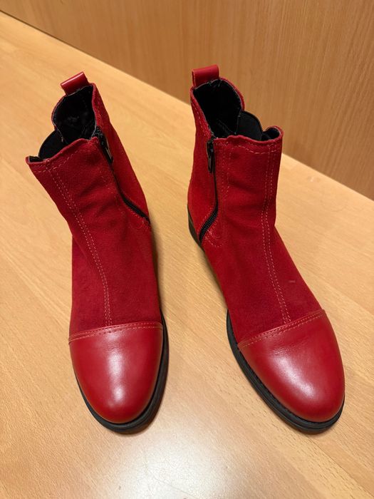 Ghete dama din piele culoare rosu