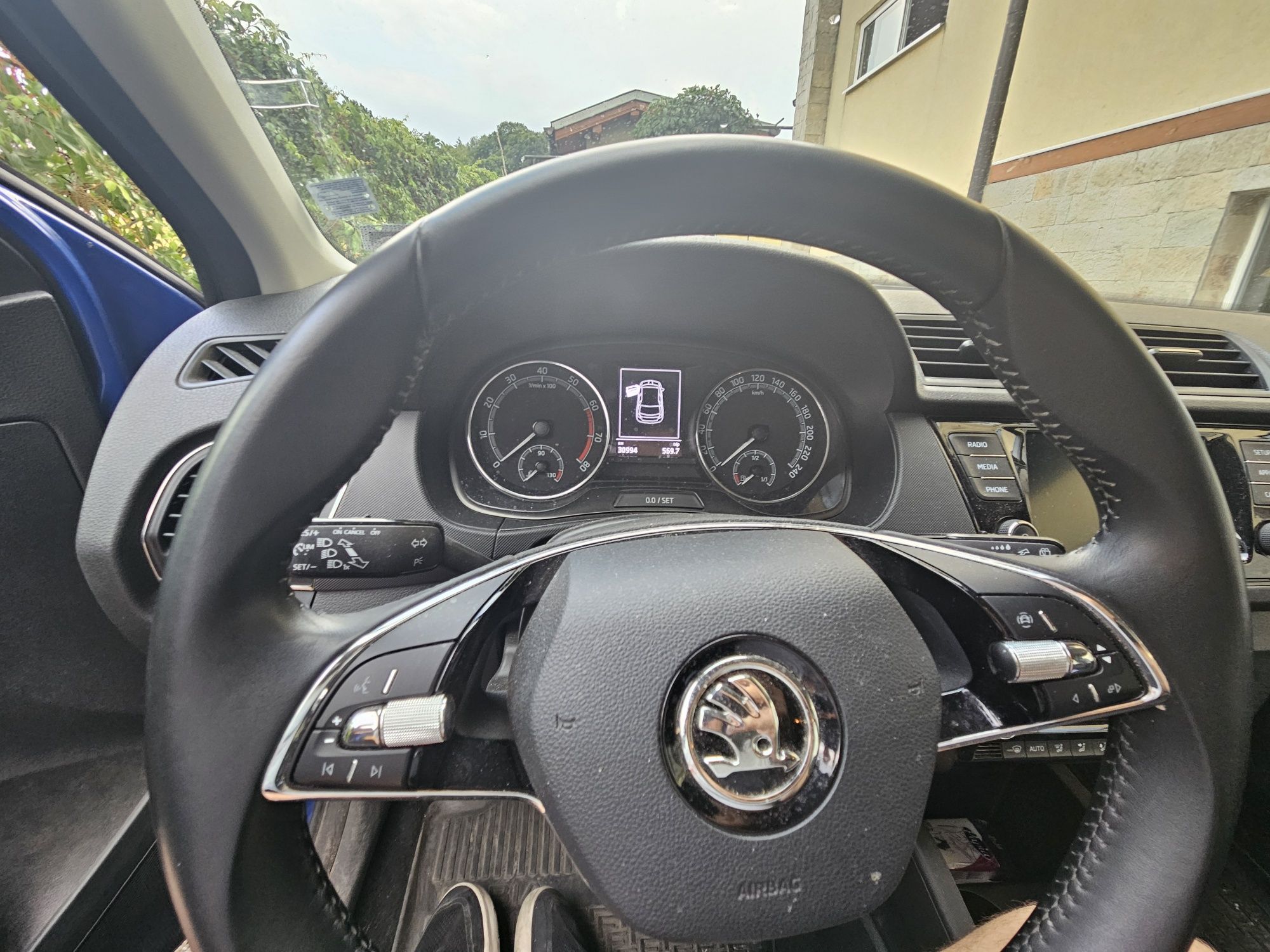 Skoda Fabia 1.0 бензин, Ръчна