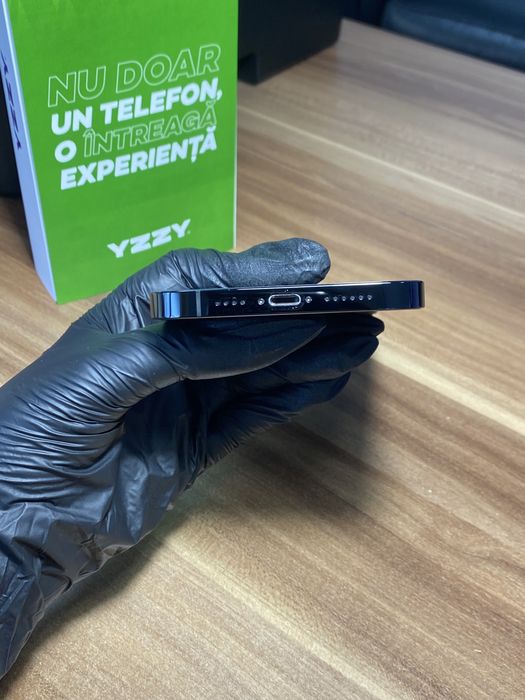 iPhone 14 Pro Max / 256 GB / Sănătate baterie 85% / Foarte bun