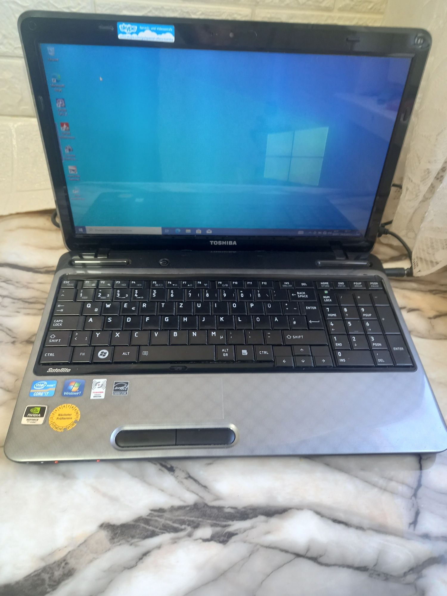 Лаптоп Toshiba  l750 15.6  Intel Core I7 -2670QM 12gb ssd GT525m