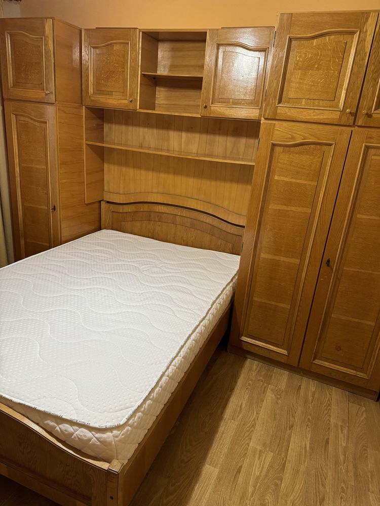 Mobila dormitor lemn masiv