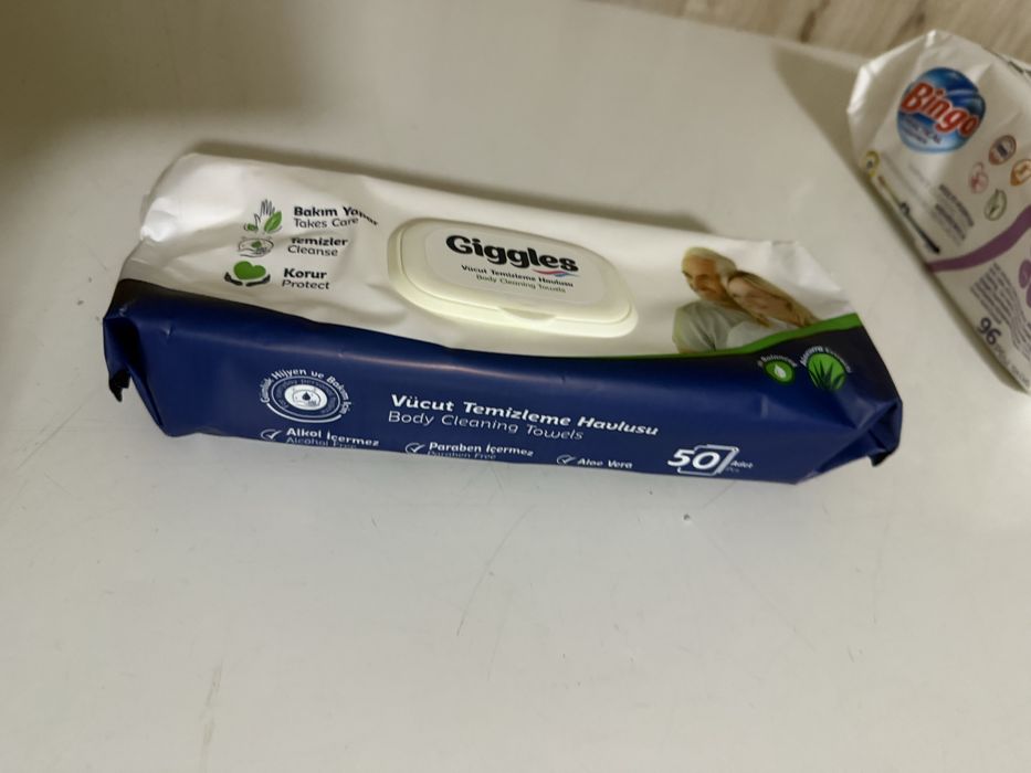 Влажные салфетки большрго размерв