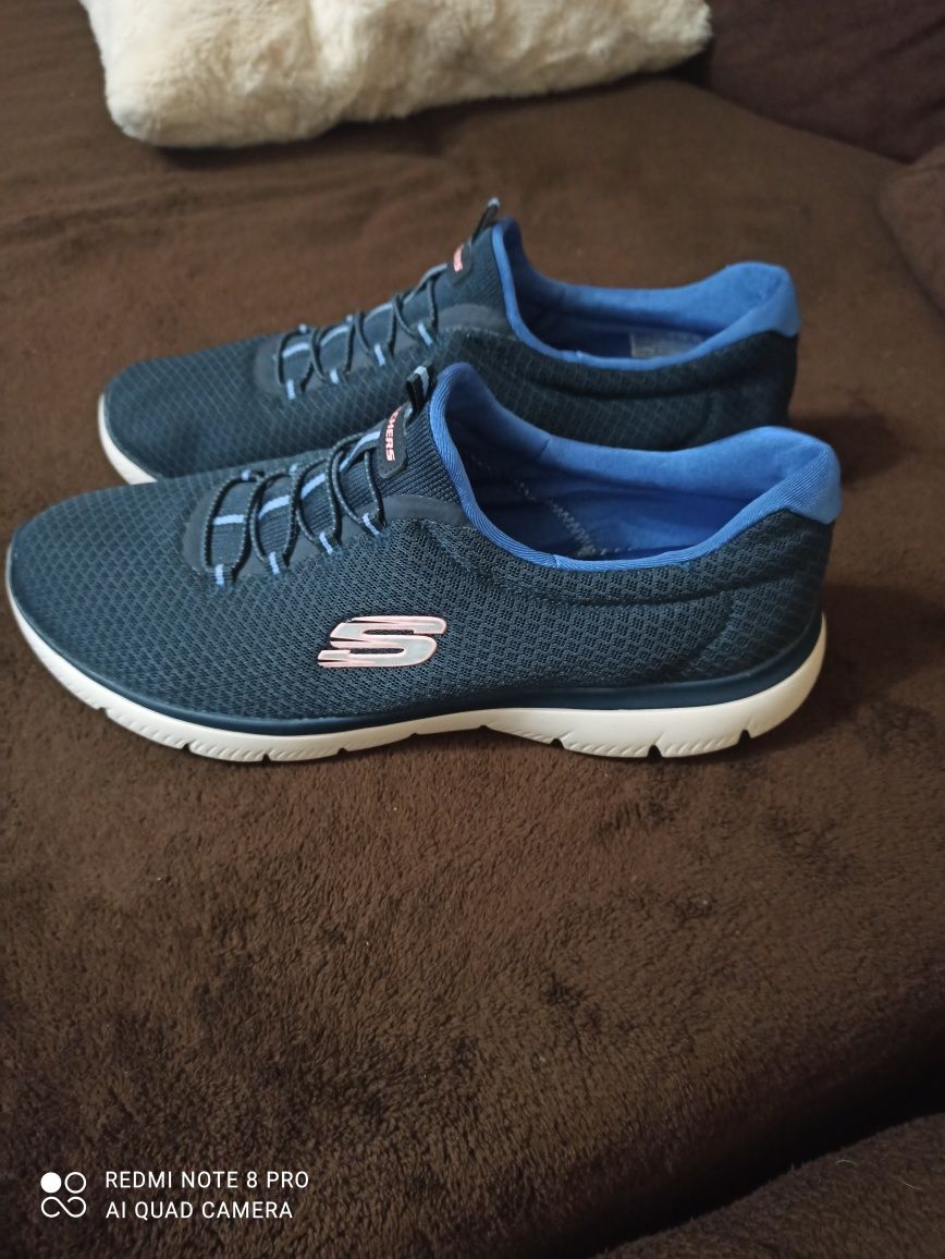 Дамски маратонки Skechers 40 номер