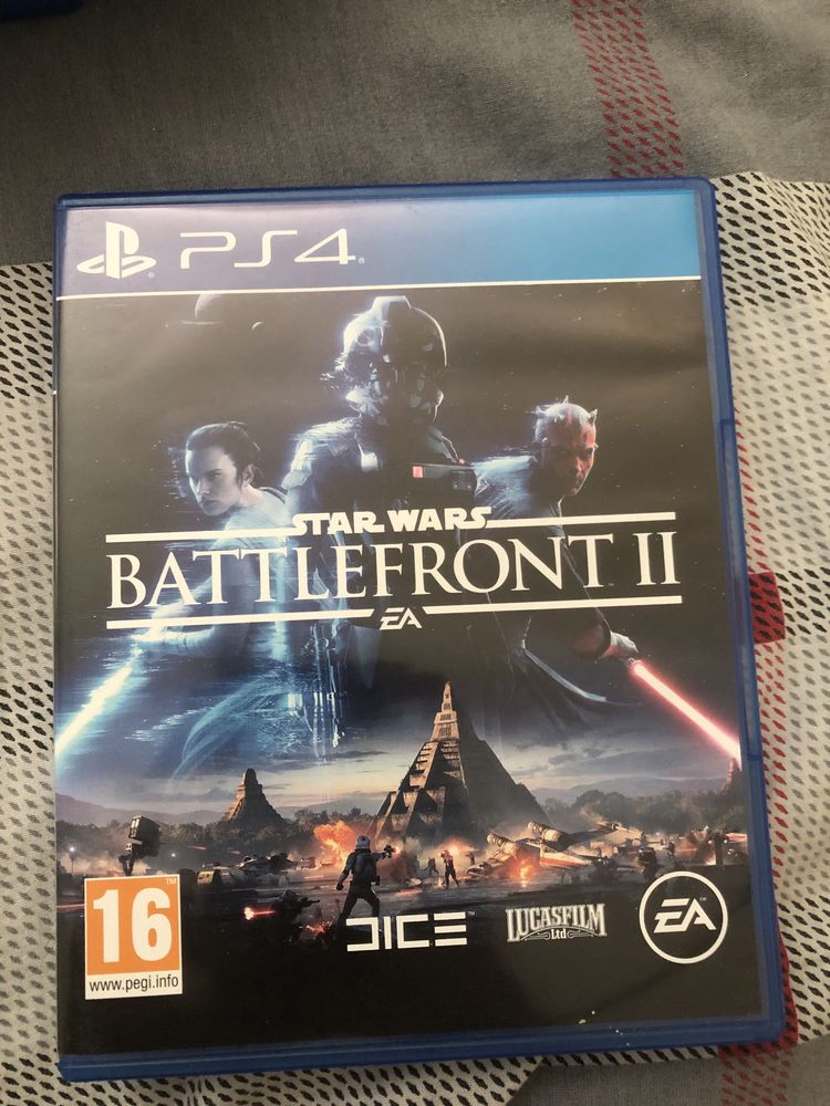 Игри за PS4, конзола и джойстици